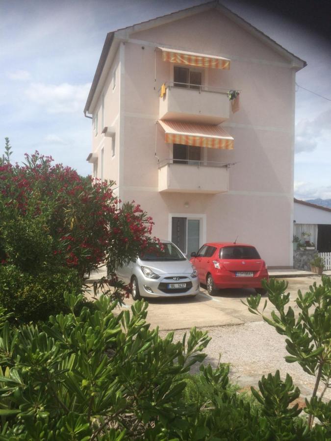 Botic Apartments Silo  Luaran gambar