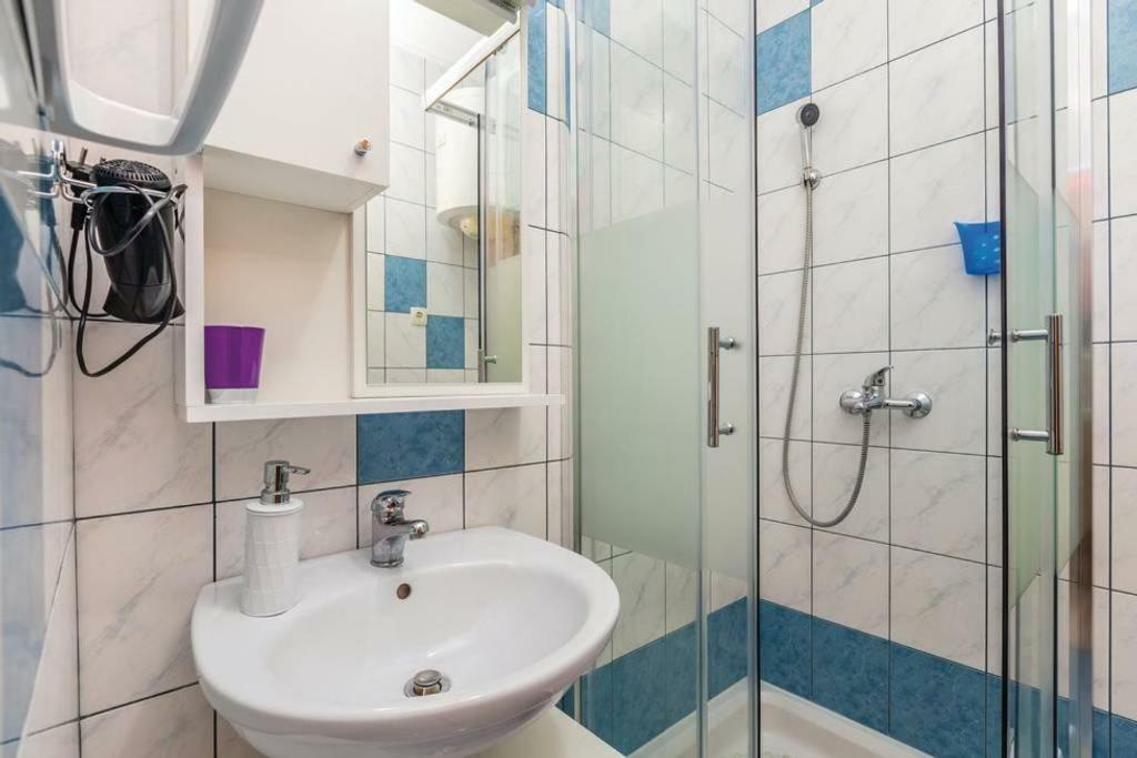 Botic Apartments Silo  Luaran gambar